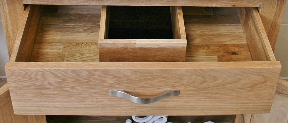 Single Oak Vanity Unit - Inside View of Top Drawer