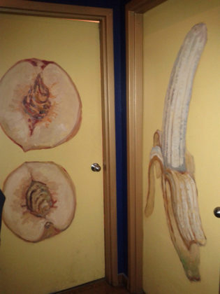 A Fruity Toilet Sign A Fruity Looking Toilet Sign